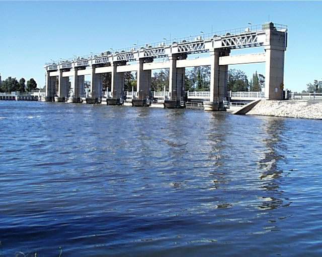 Yarrawonga Weir Goulburn Murray Water